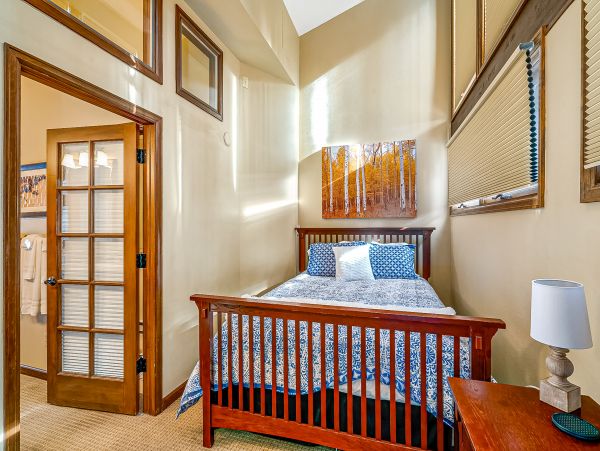 Steamboat Springs Home 1020180