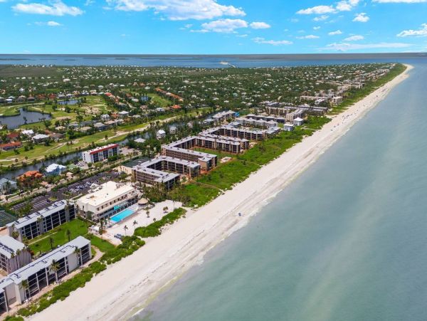 Sanibel Rental with Pool, Sunset Views, and Prime Location