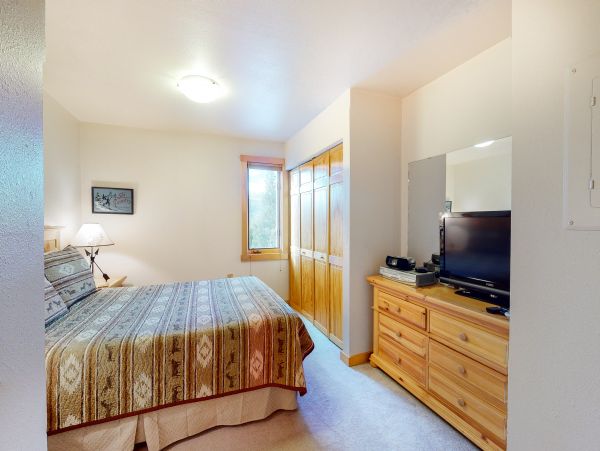 Steamboat Springs Home 1020198