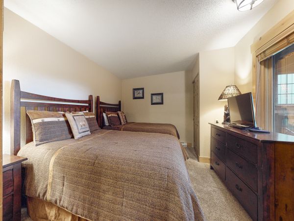 Steamboat Springs Home 1020199