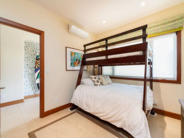 Ocean Front Lahaina Vacation Home Five Bedroom
