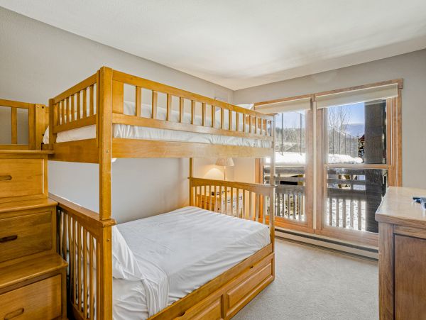 Steamboat Springs Home 1020205