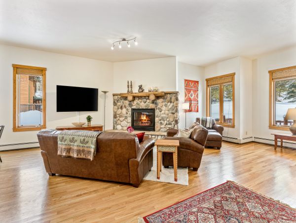 Steamboat Springs Home 1020210