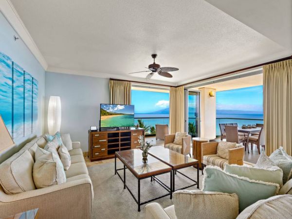 Luxury Three Bedroom Kaanapali Vacation Condo