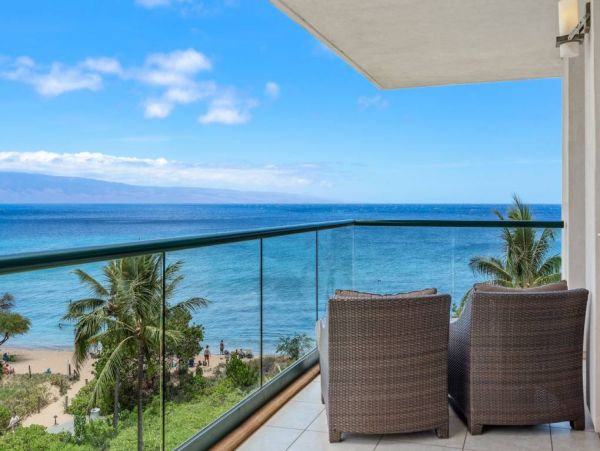 Luxury Three Bedroom Kaanapali Vacation Condo