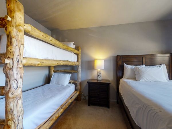 Steamboat Springs Home 1020214