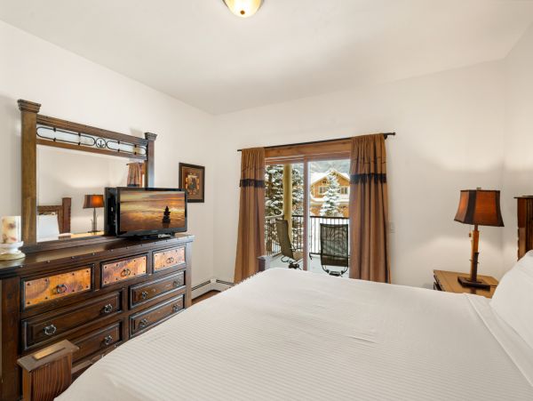 Steamboat Springs Home 1020216