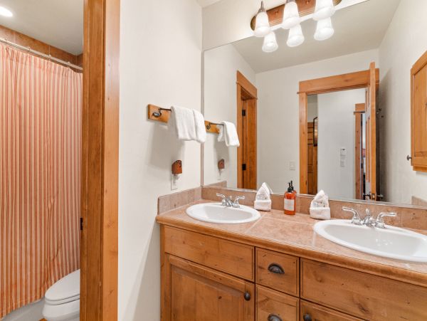 Steamboat Springs Home 1020216