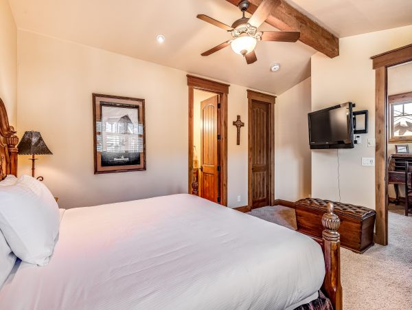 Steamboat Springs Home 1020217