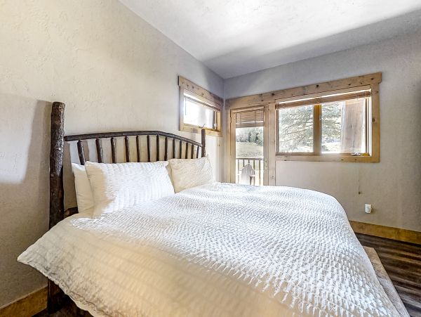 Steamboat Springs Home 1020228