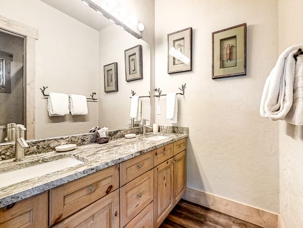 Steamboat Springs Home 1020228