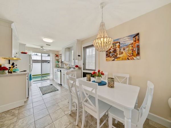 Anna Maria Island Holmes Beach Home 1020230