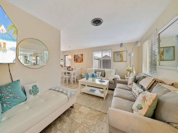 Anna Maria Island Holmes Beach Home 1020230