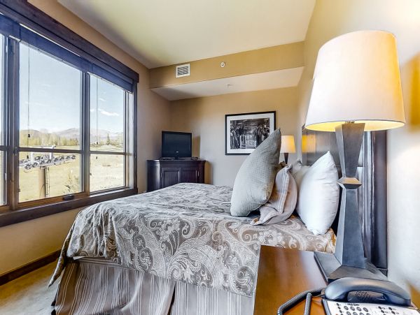 Steamboat Springs Home 1020240
