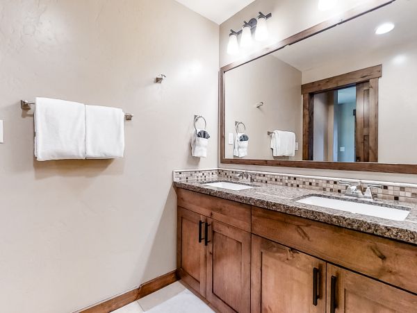Steamboat Springs Home 1020240