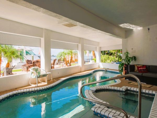 Holmes Beach Vacation Duplex Three Bedroom