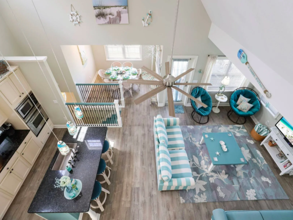 Luxury Coastal Retreat with Private Pool in Holmes Beach