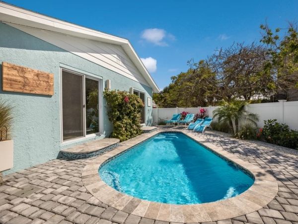 Anna Maria Island Holmes Beach Home 1020250
