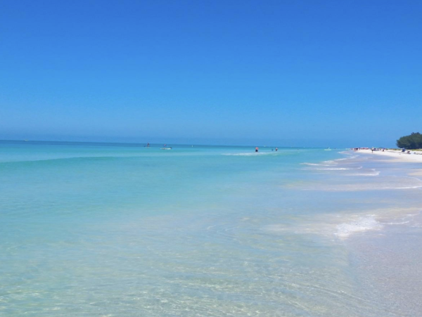 Anna Maria Three Bedroom Vacation Rental Home with Pool