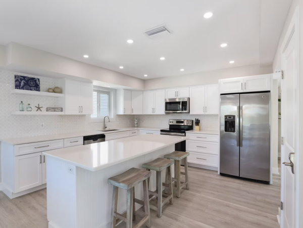 Anna Maria Three Bedroom Vacation Rental Home with Pool