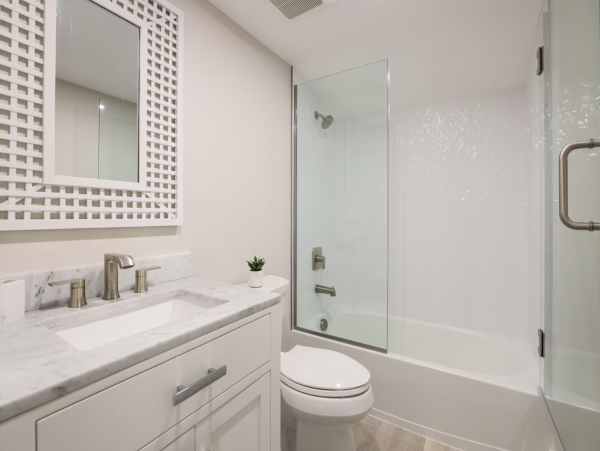 Anna Maria Three Bedroom Vacation Rental Home with Pool
