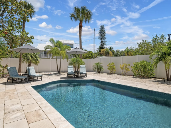 Anna Maria Three Bedroom Vacation Rental Home with Pool