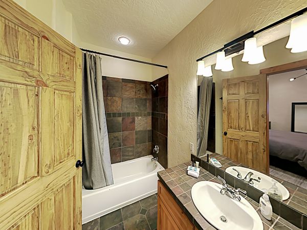 Steamboat Springs Home 1020253