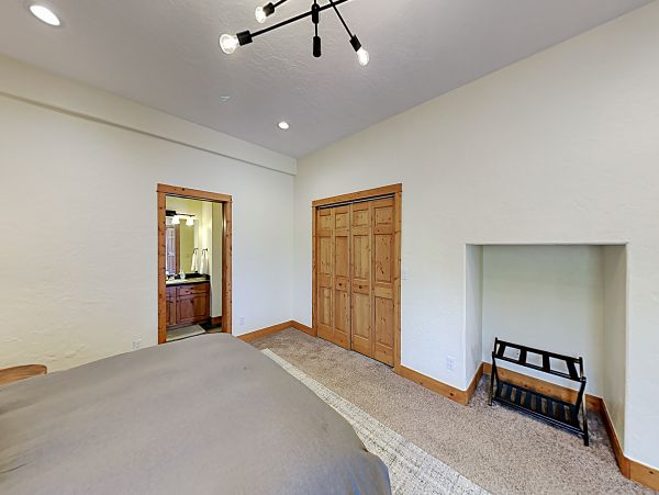 Steamboat Springs Home 1020253