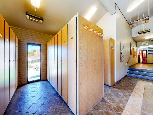 300 yards to the Slopes Sleeps 6 3 miles to Downtown