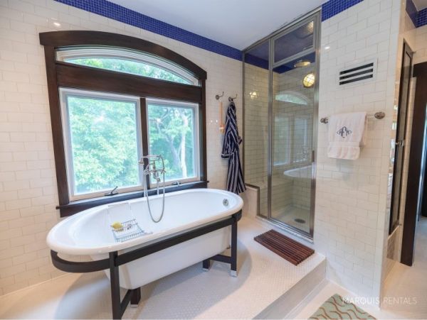 Hamptons Home 1020267