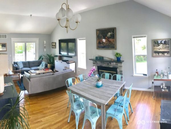 Hamptons Home 1020268