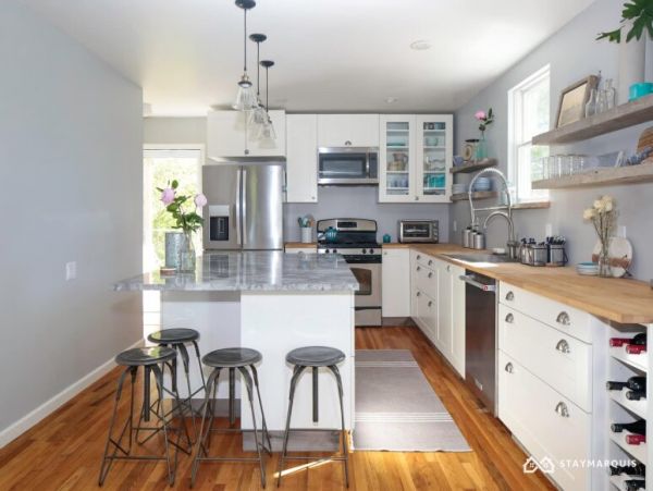 Hamptons Home 1020268