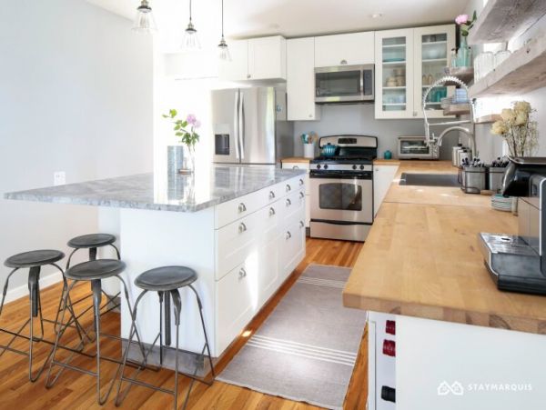 Hamptons Home 1020268