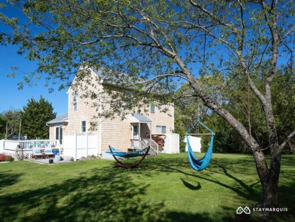 Hamptons Home 1020268