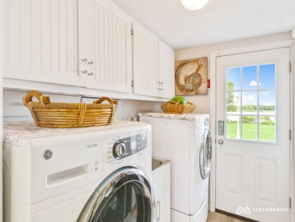 Hamptons Home 1020270