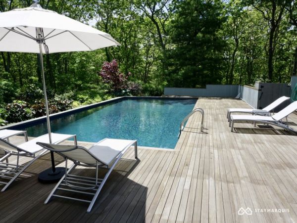 Hamptons Home 1020272