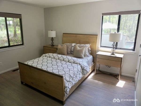 Hamptons Home 1020272