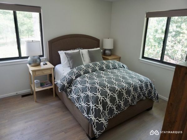 Hamptons Home 1020272