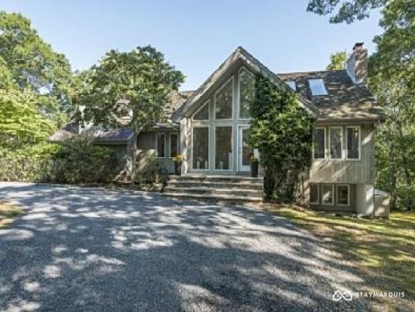 Hamptons Home 1020273