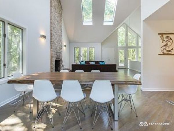Hamptons Home 1020273