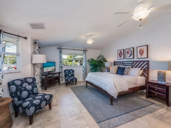 Anna Maria Island Holmes Beach Home 1020276