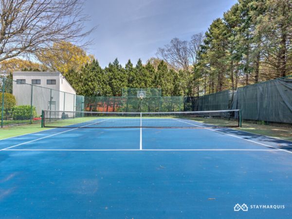 Hamptons Home 1020277