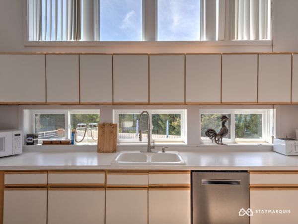 Hamptons Home 1020277