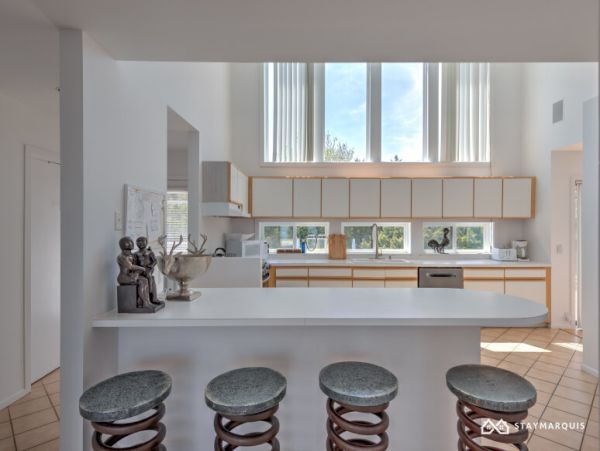 Hamptons Home 1020277