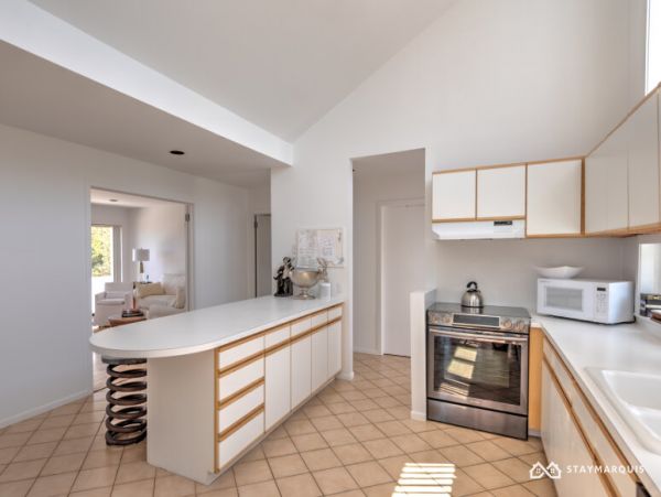 Hamptons Home 1020277