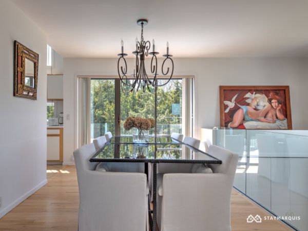Hamptons Home 1020277
