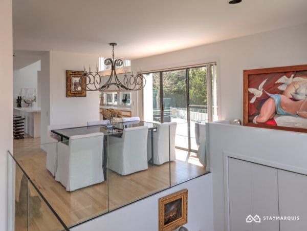 Hamptons Home 1020277