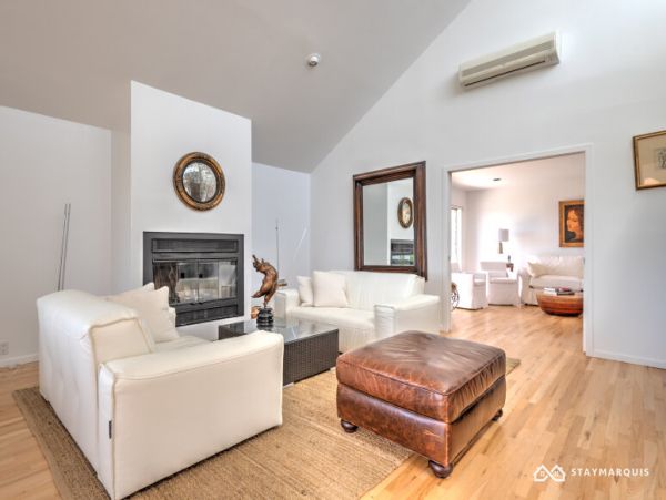 Hamptons Home 1020277