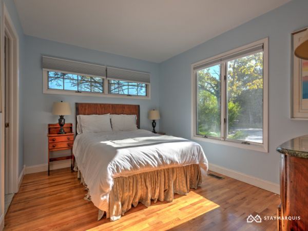Hamptons Home 1020278