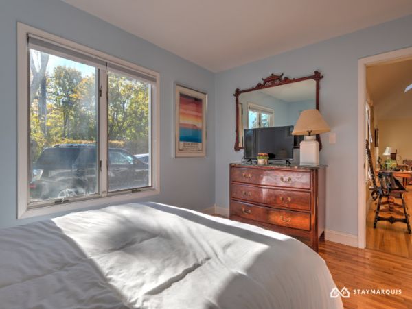 Hamptons Home 1020278